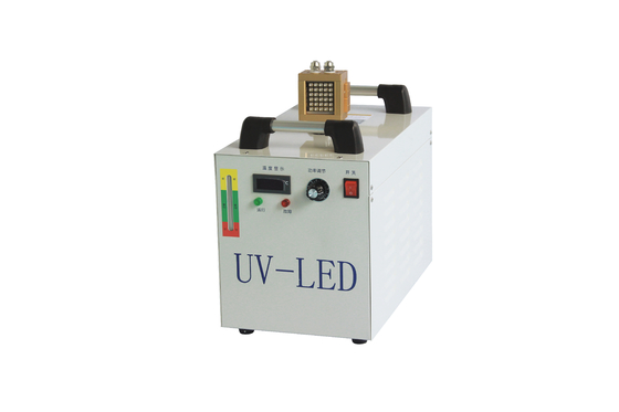 CE 18W/CM2 Sistema di cura UV a LED 365nm Alta potenza 5000W Dispositivo di irradiazione UV raffreddato ad acqua