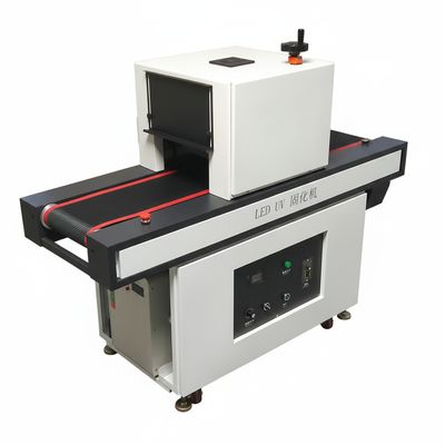 Sistema di apparecchiature a luce UV a convogliatore di polimerizzazione UV a raffreddamento ad acqua per la polimerizzazione della colla.