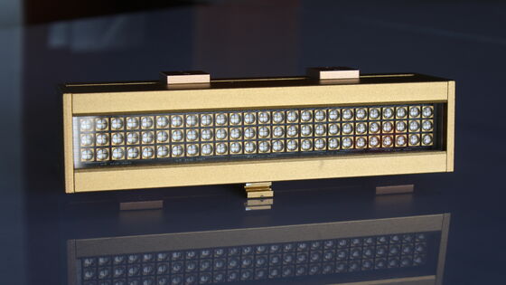 395nm 750W UV LED Curing System Equipaggiamento di legame in plastica multi-materiale per PP PE PVC PET