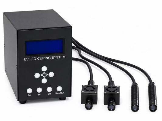 Sistema multicanale di curatura a spot UV LED con elevata potenza di irradiazione e bassa generazione di calore per l'assemblaggio di precisione